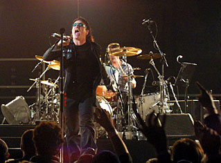 U2